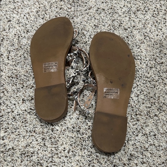 Steve Madden Snakeskin and Brown Women's Sandals - Picture 1 of 4